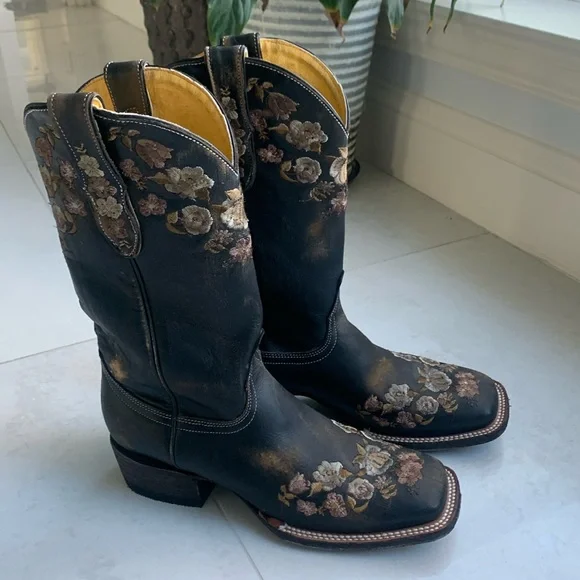 Western cowboy distressed leatherboots - Picture 1 of 11
